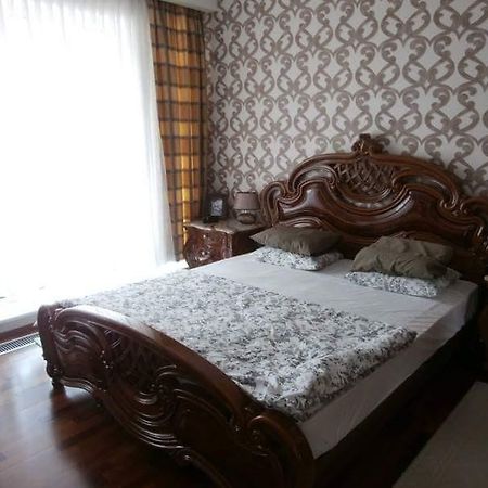 Apartmán Deluxe Banská Bystrica Esterno foto