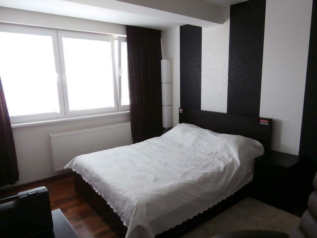 Apartmán Deluxe Banská Bystrica Esterno foto